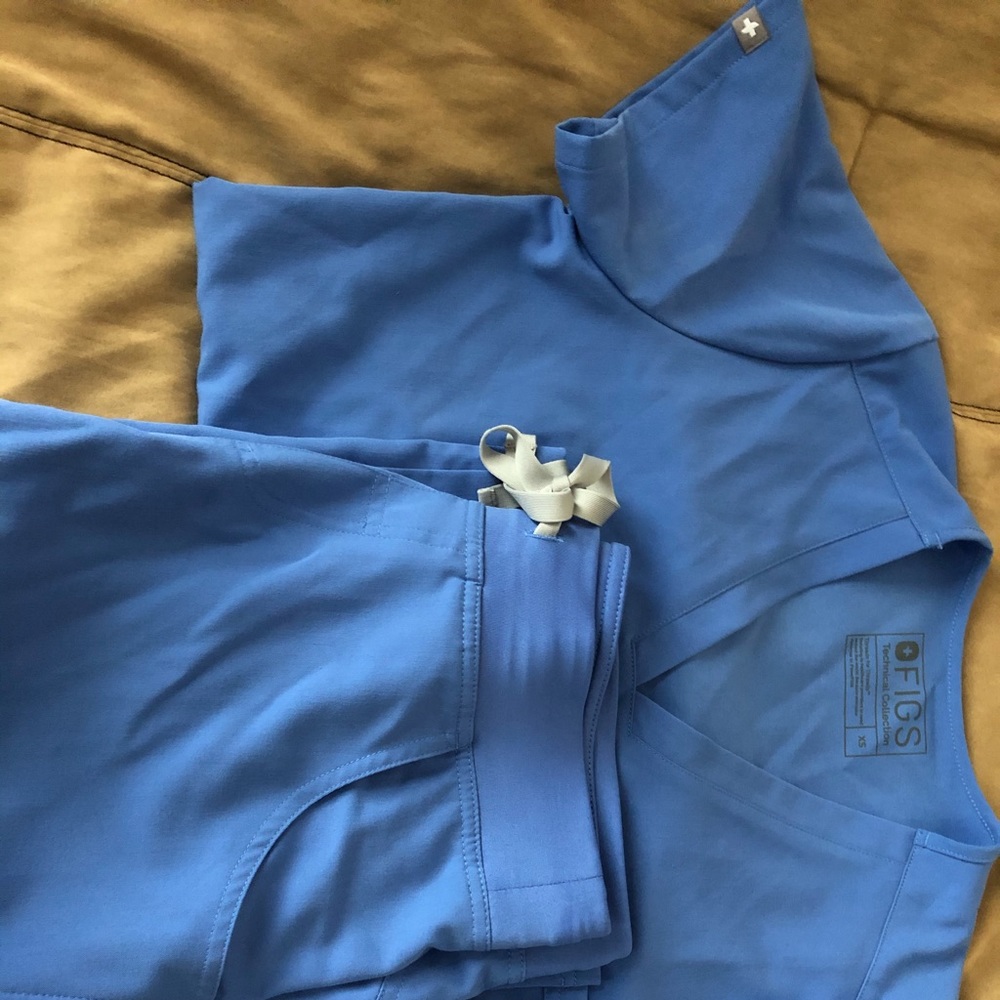 Figs scrubs Ceil blue